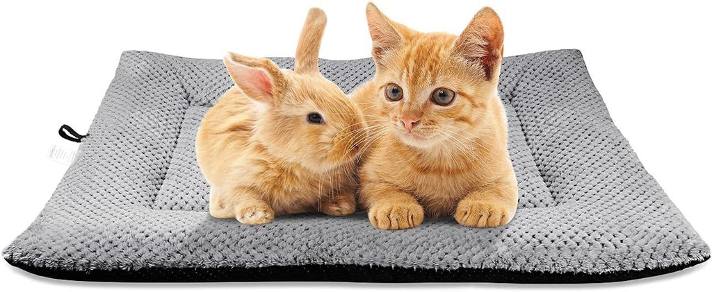 Onarway Washable Plush Dog Bed Mat