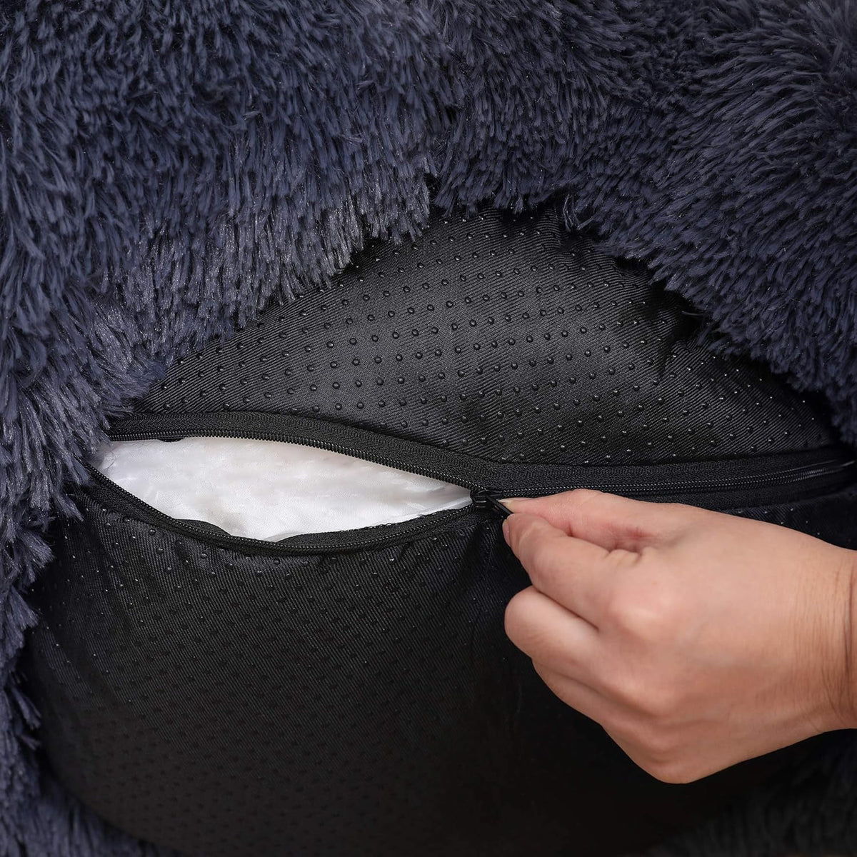Feandrea Plush Donut Pet Bed with Centre Cushion